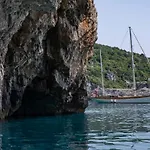 Nereid 보트호텔