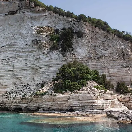 Nereid Nisida Agios Nikolaos (Paxos)