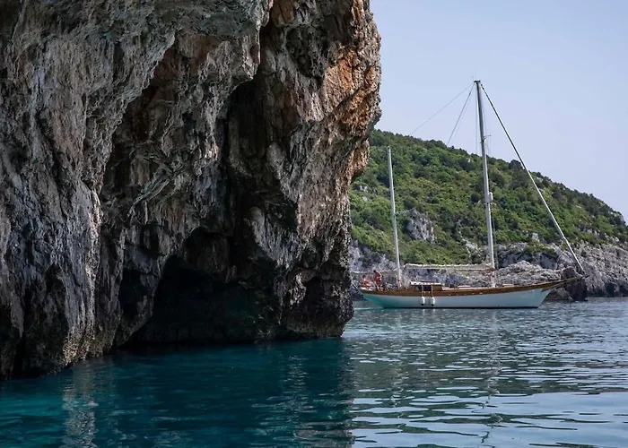 Nereid Bateau-hôtel